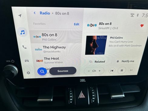 Used 2023 Toyota RAV4 XLE Premium image 20