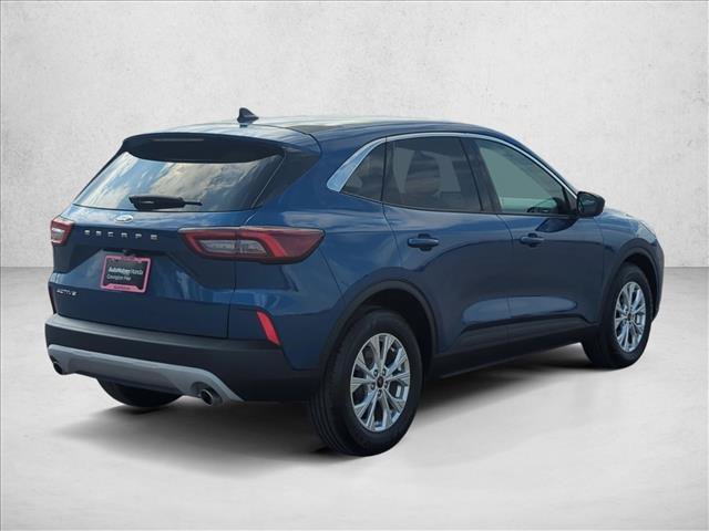 Used 2023 Ford Escape Active w/ Cold Weather Package FWD image 6