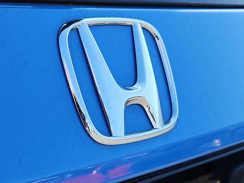 Used 2025 Honda Pilot TrailSport image 28