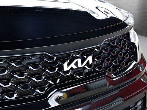 Used 2022 Kia Sorento SX image 15