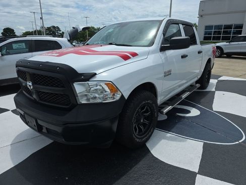 Used 2018 RAM 1500 Tradesman RWD image 1