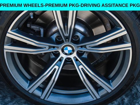 Used 2023 BMW 330i Sedan w/ Premium Package RWD image 11