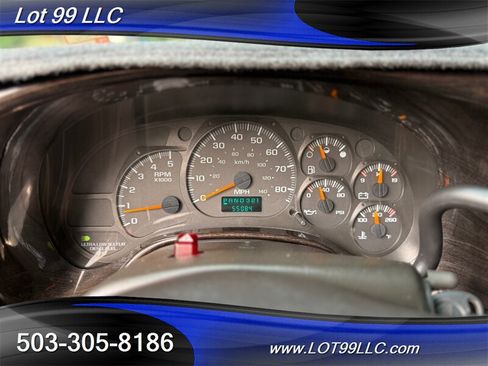 Used 2009 GMC TopKick C4500 2WD Crew Cab image 10