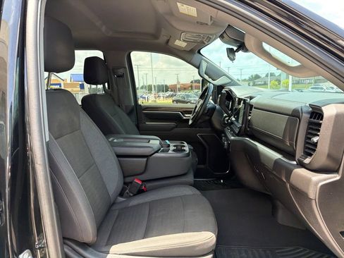 Used 2025 Chevrolet Silverado 2500 LT w/ Convenience Package AWD/4WD image 26