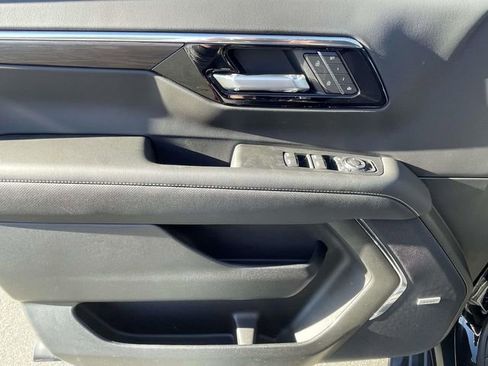 New 2026 Chevrolet Tahoe Premier image 15