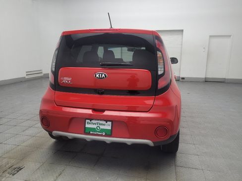 Used 2019 Kia Soul + FWD image 7