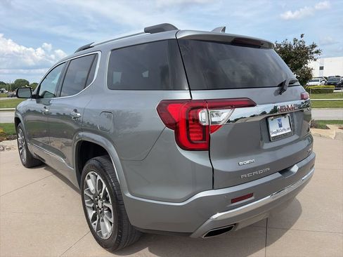 Used 2023 GMC Acadia Denali AWD/4WD image 14