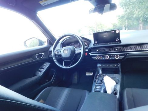 Certified 2025 Honda Civic Sport image 6