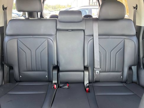 Used 2026 Hyundai Santa Fe SEL FWD image 40