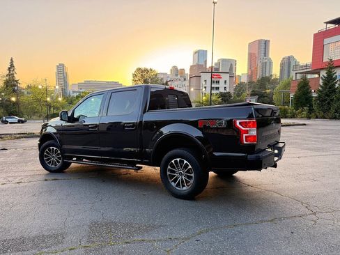Used 2018 Ford F150 XLT w/ Equipment Group 302A Luxury AWD/4WD image 8
