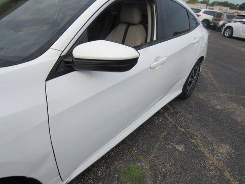 Used 2017 Honda Civic LX image 5