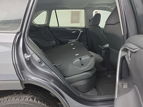 Used 2024 Toyota RAV4 XLE w/ Convenience Package image 41
