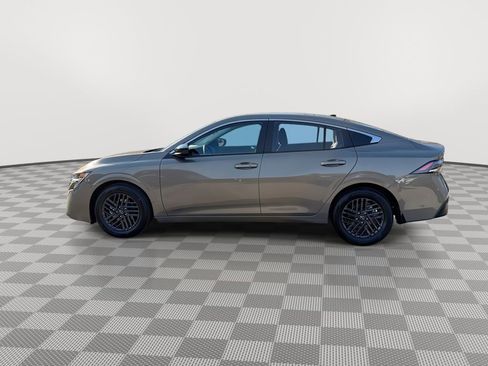 New 2026 Nissan Sentra SV w/ Floor Mat Package image 6