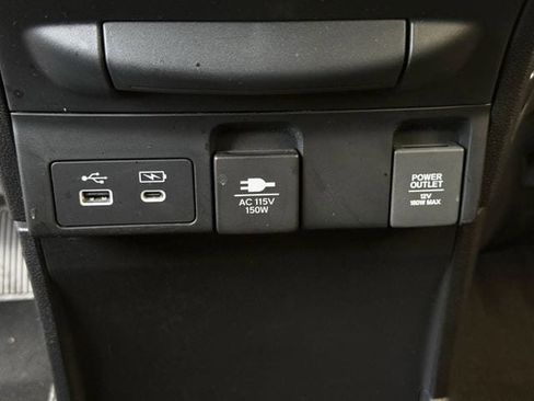 Used 2025 Honda Odyssey Touring image 23