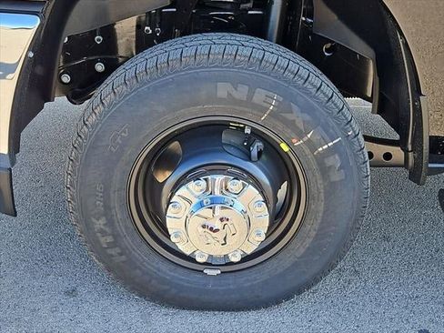 New 2026 RAM 3500 Tradesman image 43