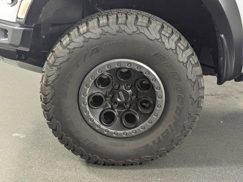 Used 2025 Ford F150 Raptor AWD/4WD image 10