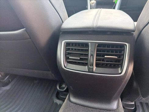 Used 2018 Acura TLX w/ Technology Package FWD image 21