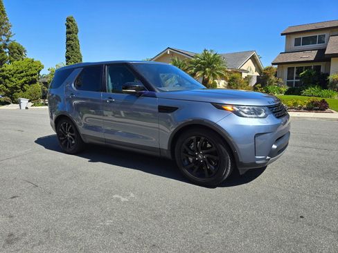 Used 2018 Land Rover Discovery HSE AWD/4WD image 7