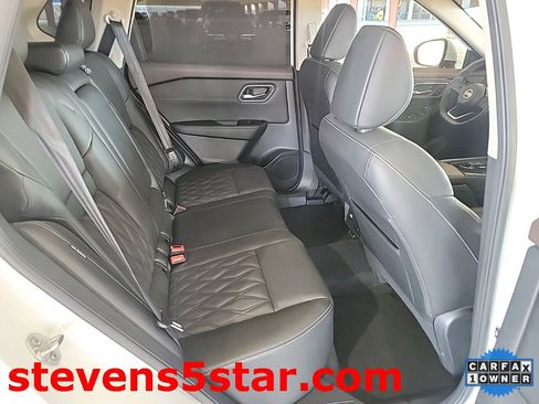 Used 2021 Nissan Rogue Platinum image 7