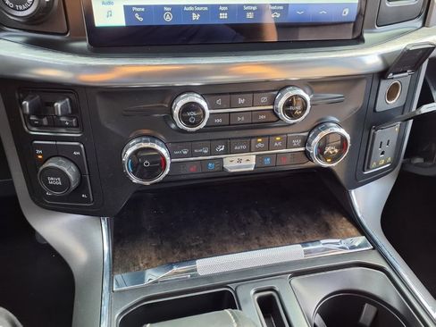 Certified 2022 Ford F150 Lariat AWD/4WD image 16