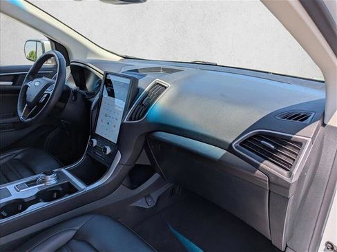 Used 2024 Ford Edge SEL AWD/4WD image 25