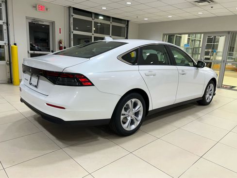 New 2025 Honda Accord LX image 6