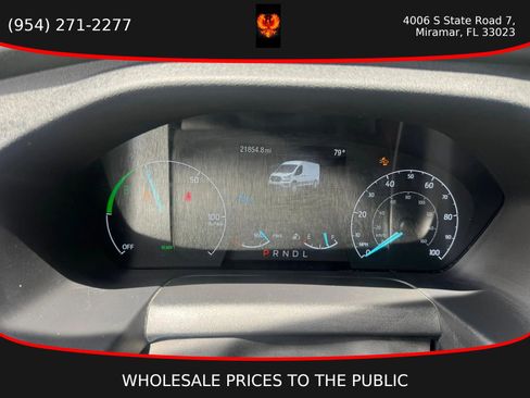 Used 2022 Ford E-Transit 148 High Roof Extended RWD image 8