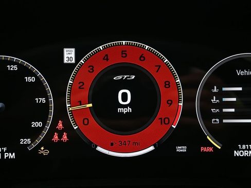Used 2026 Porsche 911 GT3 RWD image 29