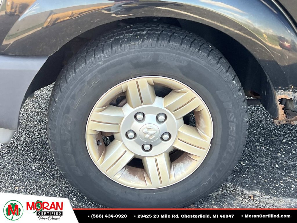 Used 2004 Dodge Durango ST w/ Trailer Tow Group RWD image 10