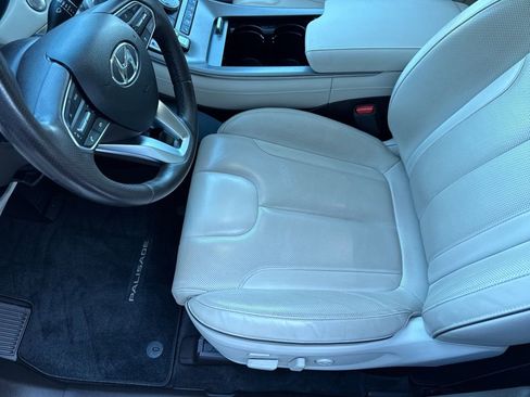 Used 2021 Hyundai Palisade Calligraphy image 11