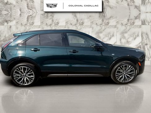 Certified 2025 Cadillac XT4 Sport AWD/4WD image 6