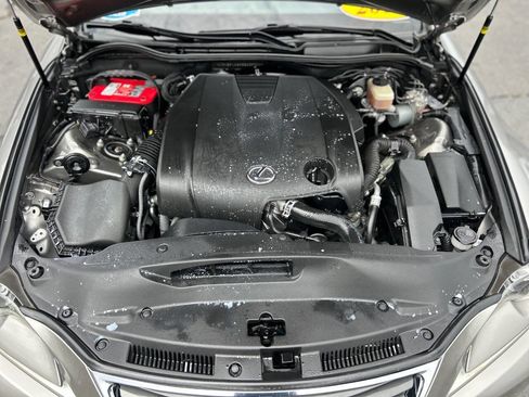 Used 2014 Lexus IS 250 w/ Navigation Package RWD image 20