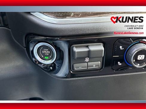 Used 2026 Chevrolet Silverado 1500 RST w/ RST Select Package AWD/4WD image 28