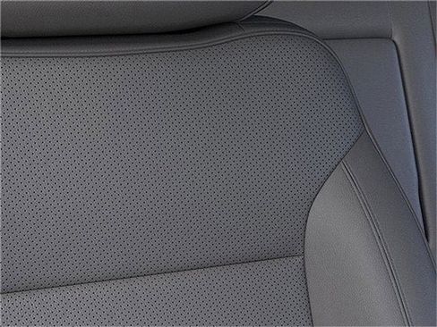 New 2026 GMC Yukon Elevation image 21