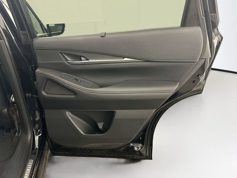 Used 2023 INFINITI QX60 Luxe w/ Cargo Package AWD/4WD image 34