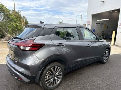 Used 2024 Nissan Kicks SV FWD image 7