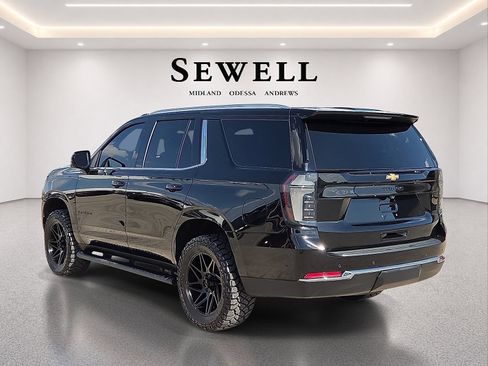 Used 2026 Chevrolet Tahoe LT w/ Comfort Package AWD/4WD image 3