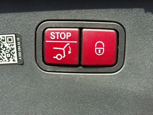 Used 2022 Mercedes-Benz AMG GT 53 image 12