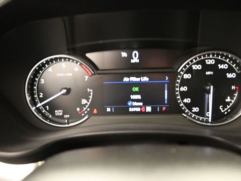 Certified 2022 Cadillac XT4 Premium Luxury w/ Enhanced Visibility Package image 10