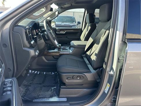 New 2026 GMC Sierra 1500 Elevation w/ LPO, Elevation Black Package image 21