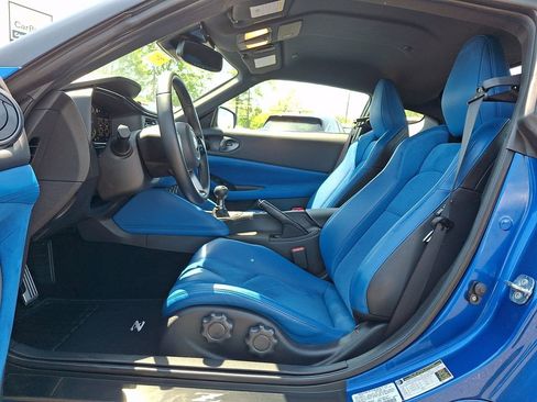 Certified 2024 Nissan Z Performance w/ Floor Mat Package RWD image 15