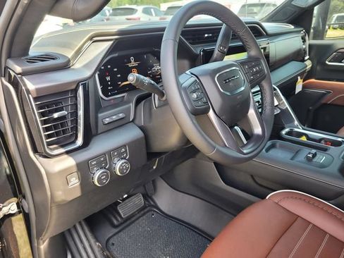 New 2026 GMC Sierra 3500 Denali Ultimate AWD/4WD image 21