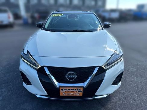Used 2023 Nissan Maxima SL FWD image 8