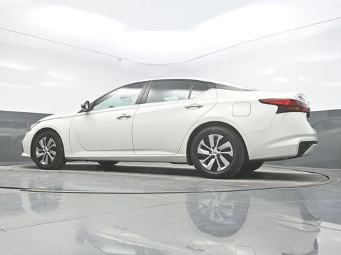Used 2021 Nissan Altima 2.5 S image 30