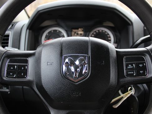 Used 2016 RAM 1500 ST w/ SXT Appearance Group image 23