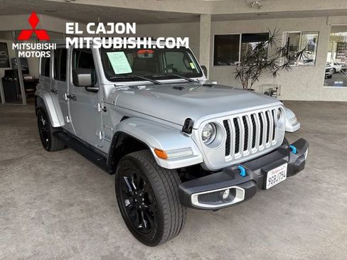 Used 2023 Jeep Wrangler Unlimited Sahara w/ Cold Weather Group AWD/4WD image 1
