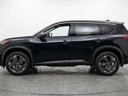 Used 2025 Nissan Rogue SV AWD/4WD image 5