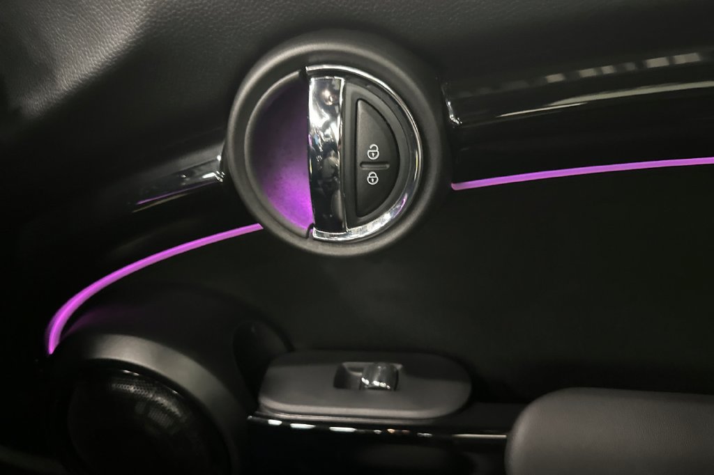 Used 2024 MINI Cooper John Cooper Works FWD image 18