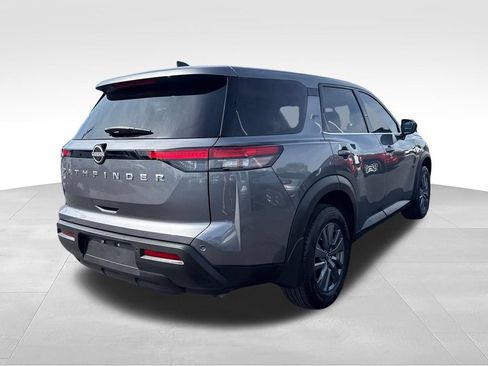 Used 2024 Nissan Pathfinder S w/ Cargo Package FWD image 6