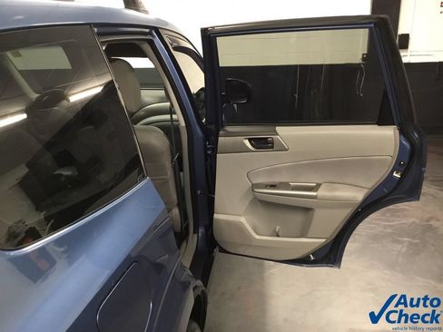 Used 2010 Subaru Forester 2.5X AWD/4WD image 34